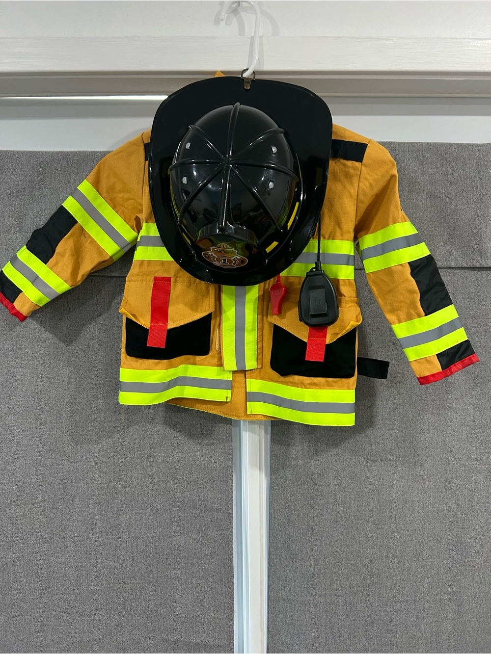 Kids Firefighterjacket and pants in Mustard Yellow